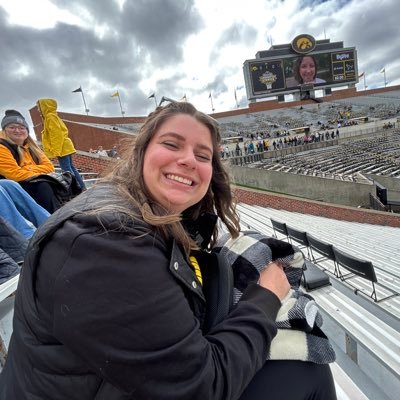 helloitsbeccam's profile picture. yo