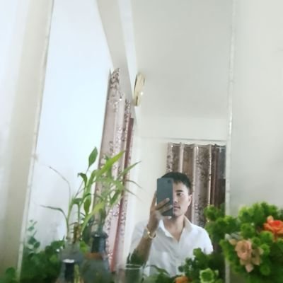 Photographer 📷
Tour operator 🏞️
self-Entrepreneur 😶
G, S @NSUINagaland