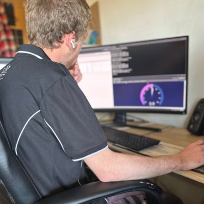 spezco's profile picture. Solving Network and IT issues 🛜 💻 Visit the website to get essential devices online!