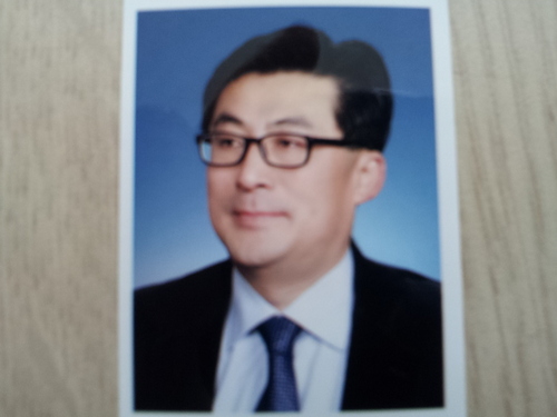 kds2872's profile picture. # 제19대 총선(경기 군포시)예비후보 # 등산·여행/고려대/경영학 전공/청소년·노인·여성·복지