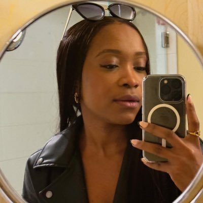 ClareChika's profile picture. Writer girl | Business babe. Check out this bad boy: https://t.co/fSHGyN0g0l