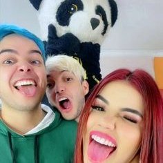 Hola aventureros y hola todo el fandom de yolo aventuras
