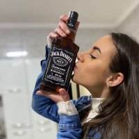 julinha (@_julia_gabi) 's Twitter Profile