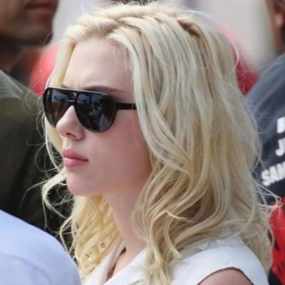 eu acredito na supremacia scarlett Johansson