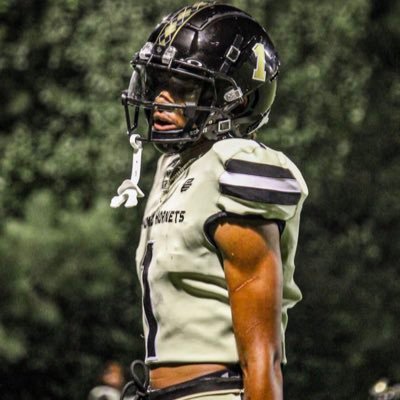 C/O 24’| Lower Richland High School (SC) | Weight: 165 |Height 5’11 1/2| 🏈Saftey/Corner| GPA 4.0| Email:jamelpatterson0914@gmail.com |Phone number: 8037278873|