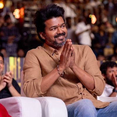 Kill Them With Your Success &Burry Them With Your Smile Thalapathy Veriyan😍