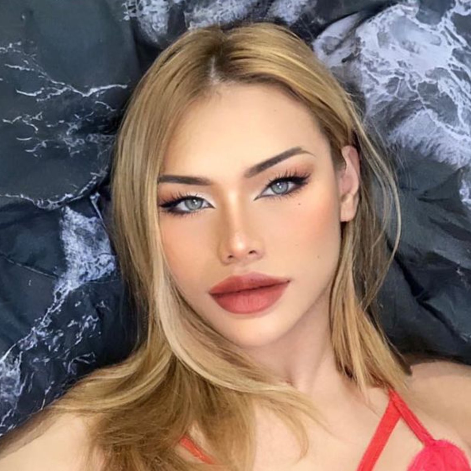 ponyts55602635's profile picture. Kawai trans girl 🏳️‍⚧️
 follow my main @ts_ponybuny