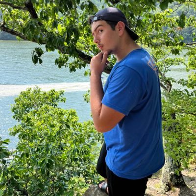 James90651813's profile picture. 