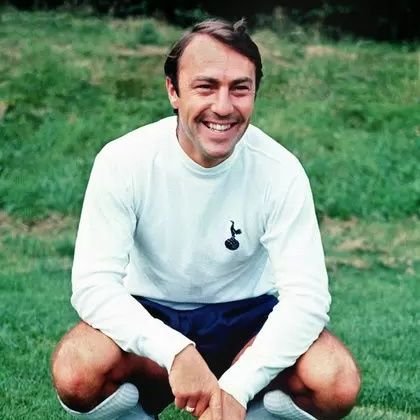 fauxcanard's profile picture. Nobody special at all really just some bloke in the Park Lane. 
 Jimmy Greaves, that's it enough said.   
I believe that facts don't pick sides.