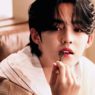 올프이지만 승철이를 0.808 더 아끼는 교복럿이자 대구럿입니당 | 트정은 블언블 | 초멘, 초뎀, 초반🫶