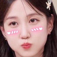 혀니🐰(@sweetfunch) 's Twitter Profile Photo