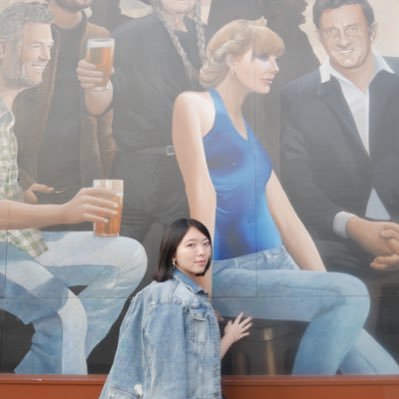 RedTokyo/1989Tokyo/repNashville&Minneapolis&Tokyo/CityOfLover/Eras🇯🇵4🏴2🇦🇹3🇨🇦2/🖤Met @TaylorSwift13 #reputationcelebration🗽🇺🇸
