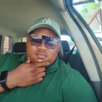 Tzozo_Buga's profile picture. Am an Africa...africa is me