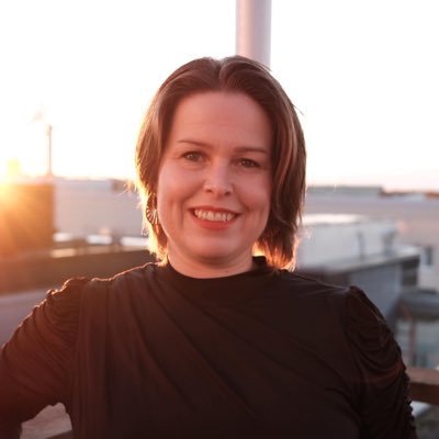 marsajurva's profile picture. Viestintäpäällikkö Suomen johtavassa ammattiosaajien koulutusyhteisössä @osaotweet