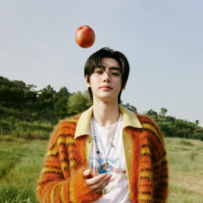 24 | reading + rant account. semi-personnal. ENHYPEN