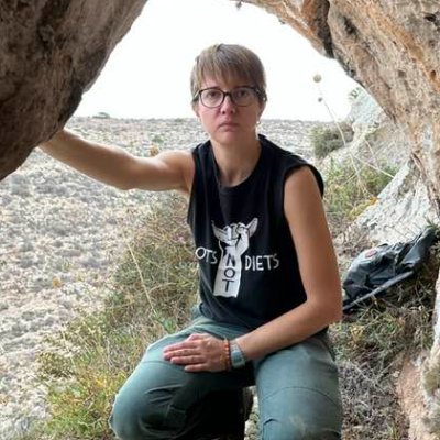 MSCA-R2STAIRS fellow at @IPHES-CERCA w project #SILVA
Former Researcher at University of Gothenburg for #COREX
Archaeobotanist, Prehistorian, Islands
- she