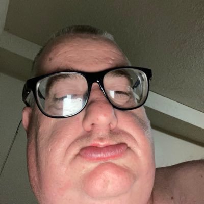 LoghryEldon's profile picture. 