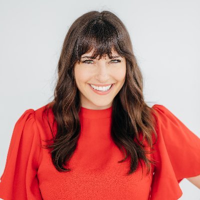 + Seattle TV Personality + Entertainment Reporter
+ Showing you cool things to do in the PNW
+ Talking Pop Culture https://t.co/HYqttMNSNc