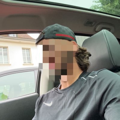 soootzt's profile picture. 