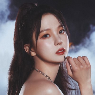 yujin updates 💜さんのプロフィール画像