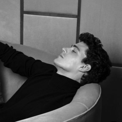 6wiig99's profile picture. يارب زدني حُبا في كل شيءٍ يرضيك