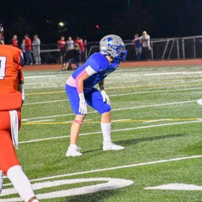 6A Cedar Crest HS | 5’11, 170 lbs | 4.3 GPA | C/O 25’ | Football, Basketball & Track | SS / LB, RB 🏈, Guard 🏀, 400M | kaydentirado22@gmail.com