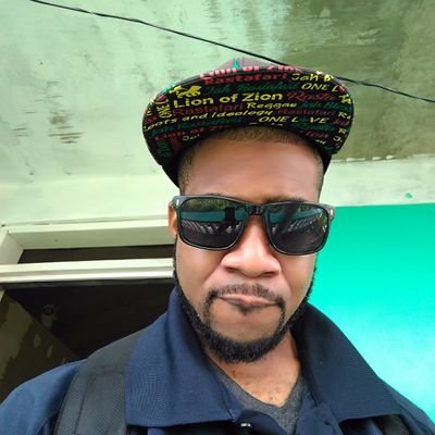 Former songwriter & jeweler. #WuTangClan's #HipHop promoter. #KILLARMY | #SUNZOFMAN | #GGO | #WingzUp reppa from the commonwealth of #Dominica🇩🇲🇻🇮🇨🇱🇺🇸