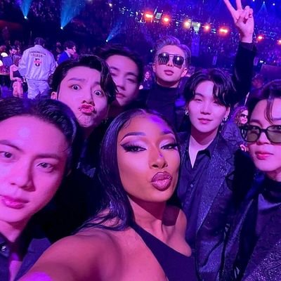 We'll survive the test of time
I promise I'll be right here, @BTS_TWT
|
@lolosluvrr's wife ♡