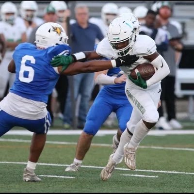 Concord high school•Wr•height 5’8•weight 170•255 bench•265 clean•450 back squat•4.55 40•3.4 GPA•Email charreseb18@icloud.com