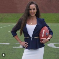 NFL Agent Tara Di Luca(@nflagent_FitLaw) 's Twitter Profile Photo