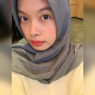 Caramelblcktea's profile picture. be kind to your mind✨