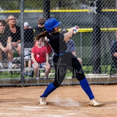 Midview High School 26’ #22• Diamond Chix Black 08 #22 •1B, 2B• 3.9 GPA nballachino22@gmail.com 440-494-4438