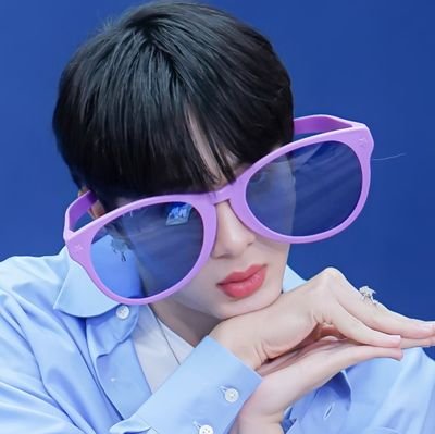 ZEENUNEW MY LIFE 💙🧡 Wang Yibo💚 WangXian🤍❤️ | Love Won With MewTul #Mtjj #NanaNu #Zunshine #Mewlion #ZonZon
Llorando florecitas everyday🌸 | fan account ♡