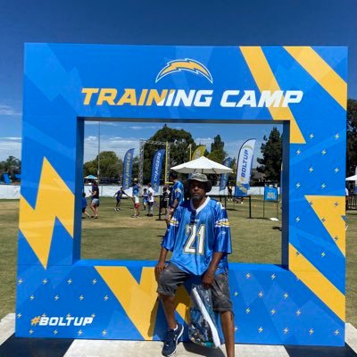 antimarxist99's profile picture. Conservative…Constitutionalist…Investor…..HealthAdvocate….Anti Animal Abusers