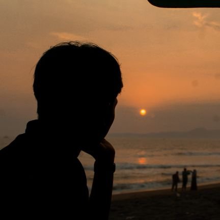 uusbapakgua's profile picture. Imagine.