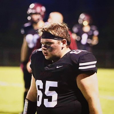 DMHS-THHS Football ‘24 | 2023 Academic All State | 2024 | C/DL/LS | Gustavus Football ‘28 | jakewiddes@gmail.com | 218-591-1309