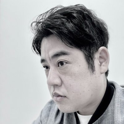 株式会社ロジソリ|父親がラーメン屋|電通に入社▶その後、広告代理店事業を起業(現在5期目)|Lステップ正規代理店 |趣味▶猫と戯れる(ミヌエット)・ビール・麻雀