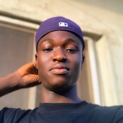 blexxe_d's profile picture. Unbothered