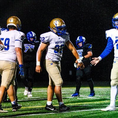 |2025 LB| 5’10 1/2| 210lbs| S:425,D:425, B:285| 3.7 gpa| Wayzata Wrestling and Football |