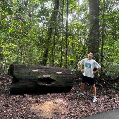 WHRURDADDYAT's profile picture. “next one to laugh gets kicked out of class”