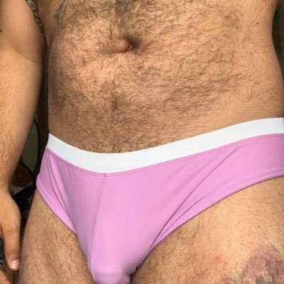 18+ / alt / latino bear’s bulge 🔥🔥 DM’s open