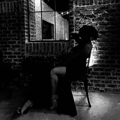 husky0215's profile picture. Hi