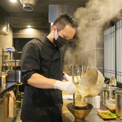 八王子の「鴨中華そば楓」というらーめん屋の店長やってます。お店の情報を皆様にお届けしますので、よろしくお願いします。TRYラーメン大賞2022-2023 醤油部門第4位。 食べログ　ラーメンTOKYO百名店2023  初選出