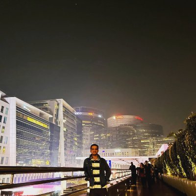 RVatss61458's profile picture. "Aspiring engineer 🌐 | Tech enthusiast 📱 | Coding wizard in the making 💻 | Passionate about innovation and problem-solving | Let's connect and geek-out!