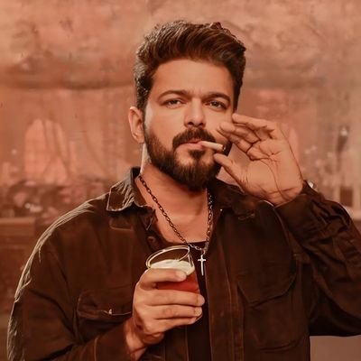 🔥🔥தளபதியே சரணம்
எதிர்ப்பவனுக்கு மரணம் 🦁🦁
@actorvijay