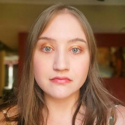 Award-winning author of nine published novels with LGBTQIA+ main characters. The Wasteland Kings is out now! She/her 🏳️🌈. Disabled PTSD advocate. Home baker.