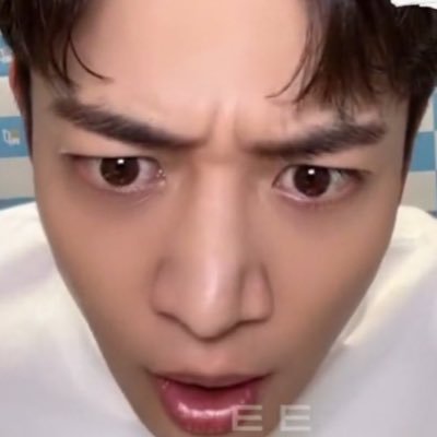 yoasswn's profile picture. 저 존나 엔진이에요,