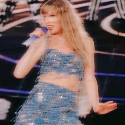 Hi! I’ve been enchanted to meet u! LOVE LOVE LOVE Taylor. Swiftie since Midnights Era.