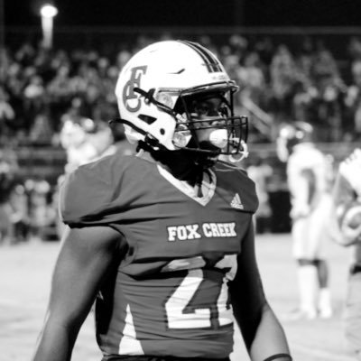 Fox Creek High School 📌 Class of 24’🏈 |RB/LB | |5'10| |200lbs| |3.4 GPA| #(762)-685-8916 email:juliancollier6@gmail.com NCAA ID# 2211723199