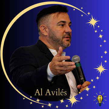 I make a living over the internet. Life is Good.. Vivo del Internet. :-)